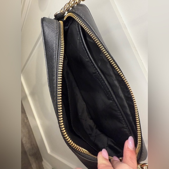 Michael Kors Jet Set Large Crossbody Saffiano Leather Bag, Black - Picture 8 of 9